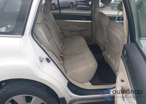 2012 Subaru Outback 2.5I z USA, uszkodzony, nr VIN 4S4BRBAC7C3283885